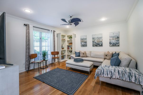 Interior, Living room, Recessed Lighting, Wood Texture Flooring