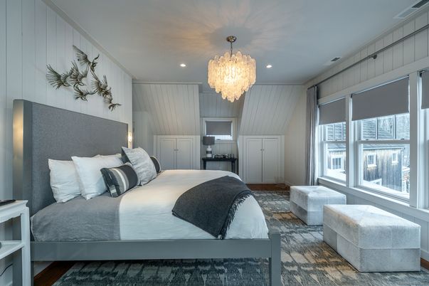 Bedroom, Chandelier, Interior, Recessed Lighting