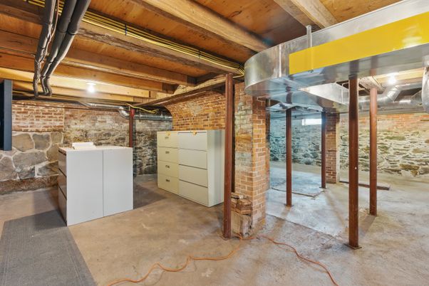 Interior, Stone Walls, Washer, Wooden Beams