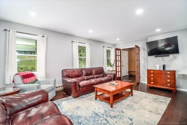 Interior, Living room, Recessed Lighting, Wood Texture Flooring
