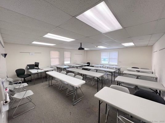 Dining room, Interior, Recessed Lighting
