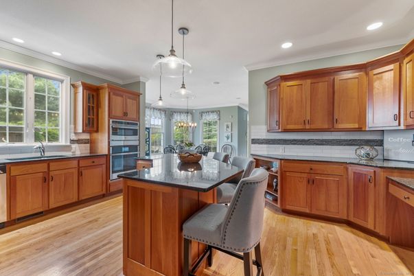 Dining room, Interior, Kitchen, Pendant Lights, Recessed Lighting, Wood Texture Flooring