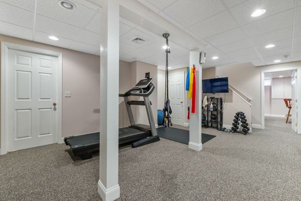 Fitness Equipment, Interior, Recessed Lighting