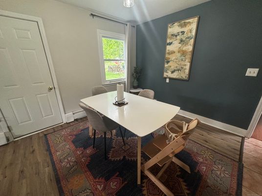 Dining room, Interior, Wood Texture Flooring