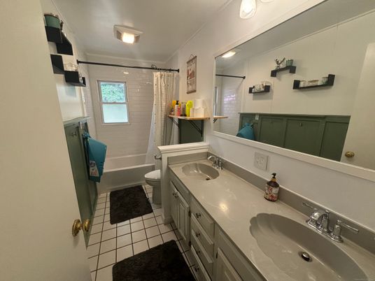 Bathroom, Dual Sink Vanities, Interior
