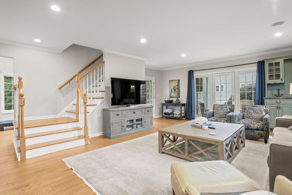 Interior, Living room, Recessed Lighting, Wood Texture Flooring