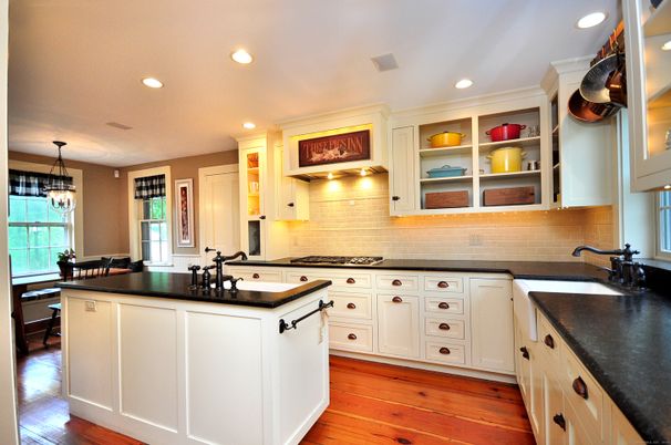Chandelier, Dining room, Interior, Kitchen, Pendant Lights, Recessed Lighting, Wood Texture Flooring