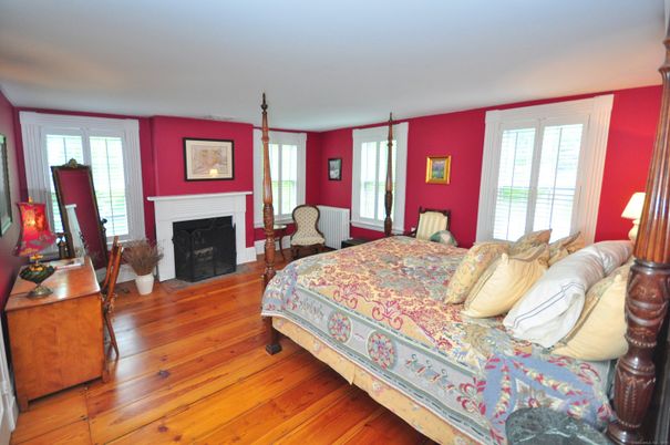 Bedroom, Fireplace, Interior, Wood Texture Flooring