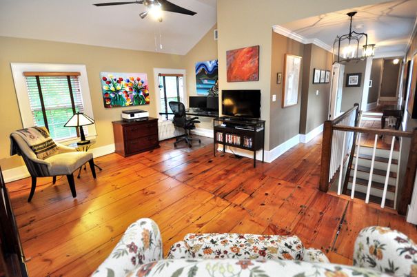 Chandelier, Interior, Living room, Pendant Lights, Wood Texture Flooring