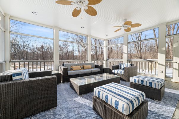 Interior, Living room, Recessed Lighting, Sun Room