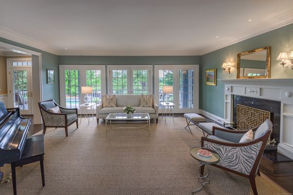 Fireplace, Interior, Living room, Piano, Recessed Lighting, Wood Texture Flooring