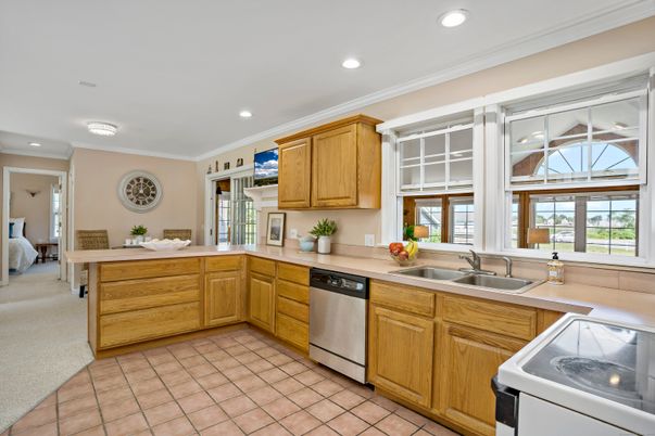 Interior, Kitchen, Recessed Lighting