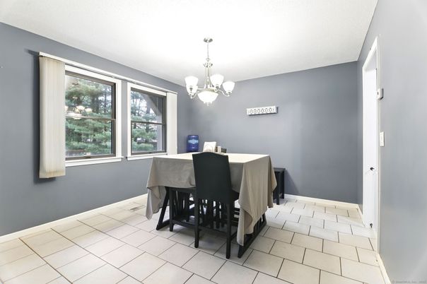 Chandelier, Dining room, Interior