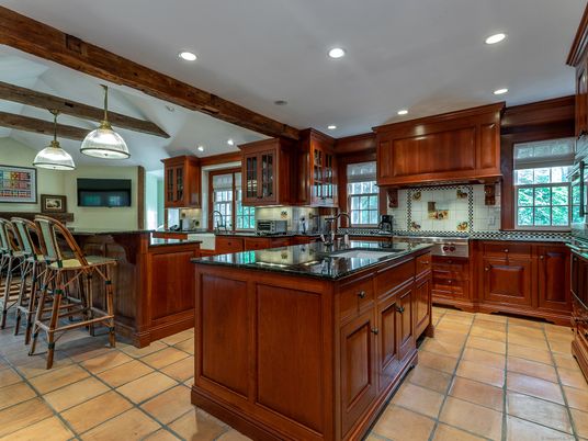 Interior, Kitchen, Pendant Lights, Recessed Lighting, Wooden Beams