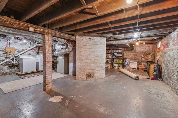 Interior, Stone Walls, Washer, Wooden Beams