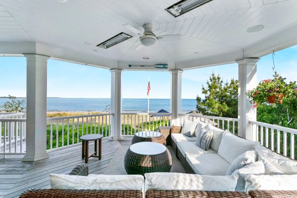 Water, Exterior, Living room, Other