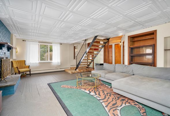 Interior, Living room