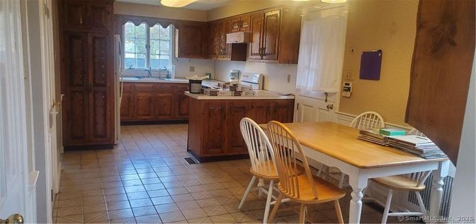 Dining room, Interior, Kitchen