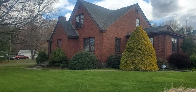 Exterior, Facade, Brick Facade, Tudor Revival