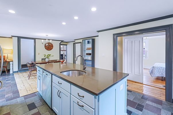 Chandelier, Dining room, Interior, Kitchen, Recessed Lighting
