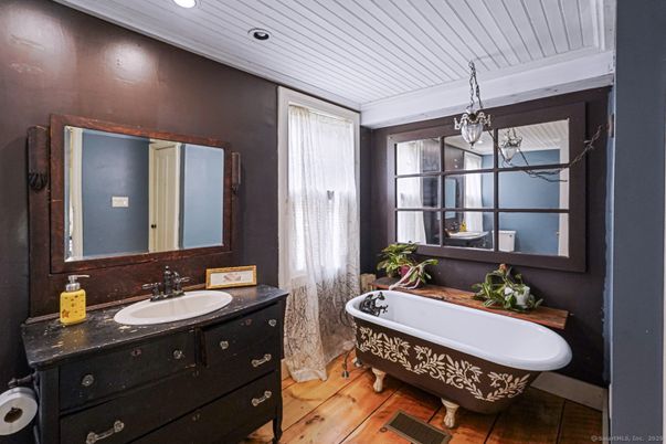 Bathroom, Free Standing Baths, Interior, Recessed Lighting, Wood Texture Flooring