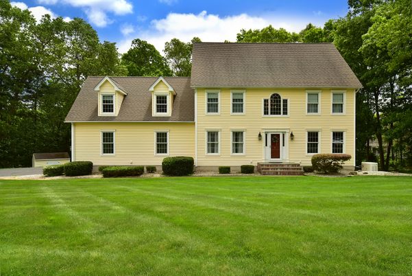 Backyard, Exterior, Facade, Georgian