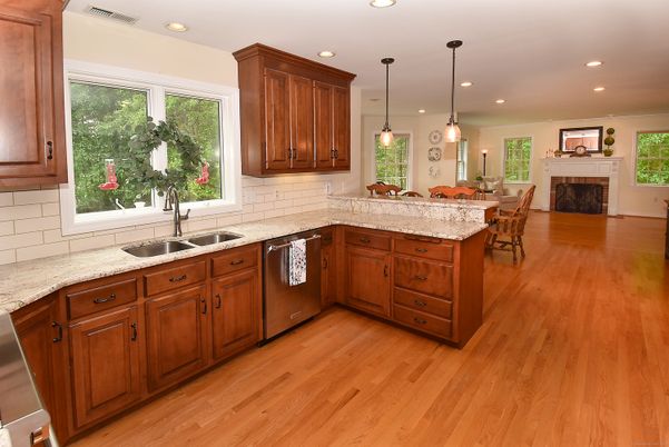 Dining room, Fireplace, Interior, Kitchen, Pendant Lights, Recessed Lighting, Wood Texture Flooring