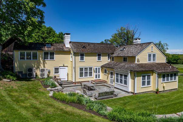 Backyard, Exterior, Facade, Farmhouse