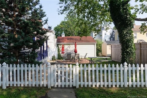 Backyard, Detached Garage, Exterior