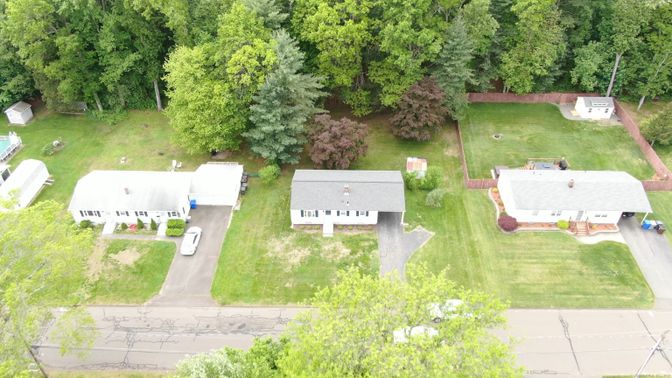 Exterior, Drone