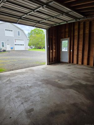Empty room, Exterior, Wooden Walls