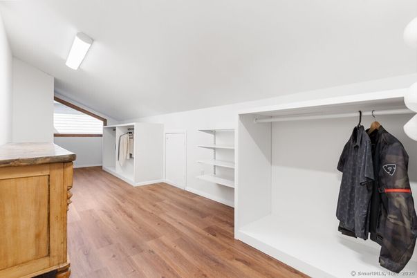 Interior, Walk-in Closets, Wood Texture Flooring