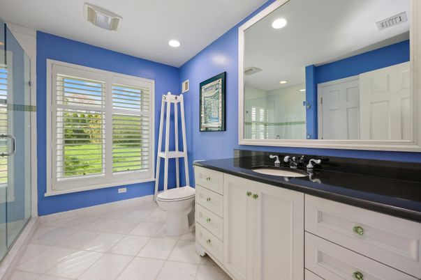 Bathroom, Interior, Recessed Lighting