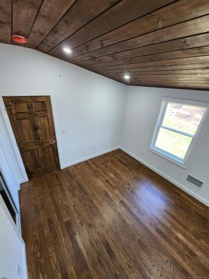 Empty room, Interior, Recessed Lighting, Wooden Ceilings, Wood Texture Flooring