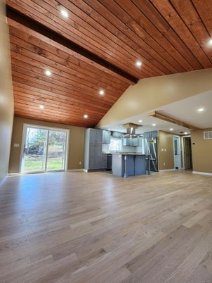Empty room, Interior, Recessed Lighting, Wooden Ceilings, Wood Texture Flooring