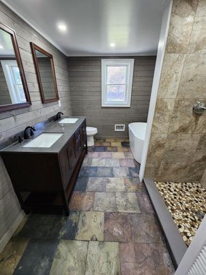Bathroom, Dual Sink Vanities, Free Standing Baths, Interior, Recessed Lighting