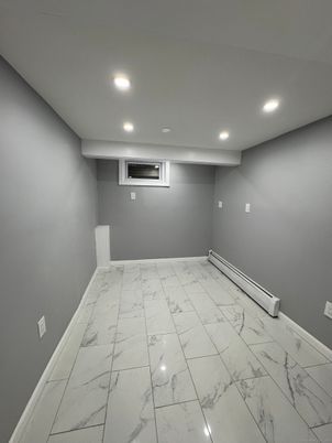 Empty room, Interior, Marble, Recessed Lighting