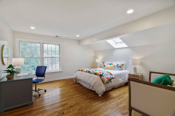 Bedroom, Home Office, Interior, Recessed Lighting, Wood Texture Flooring