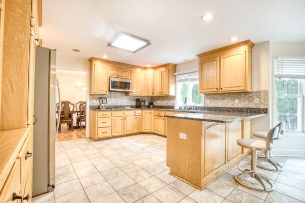 Dining room, Interior, Kitchen, Recessed Lighting