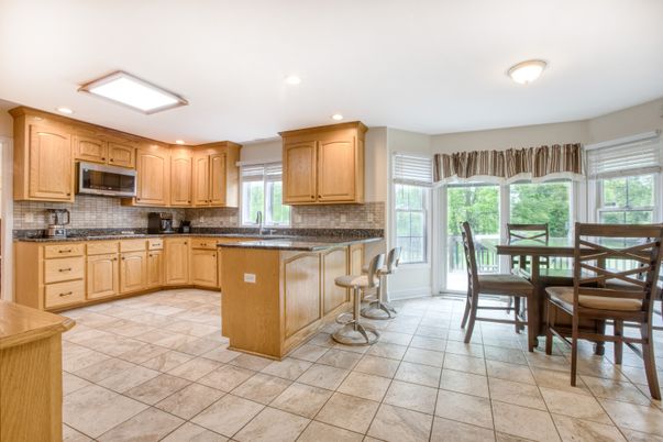 Dining room, Interior, Kitchen, Recessed Lighting