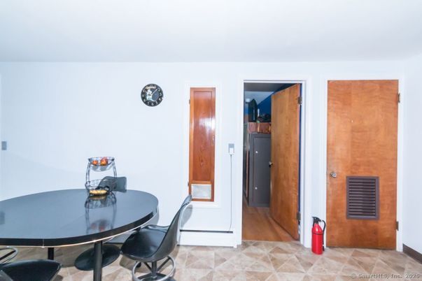 Dining room, Interior