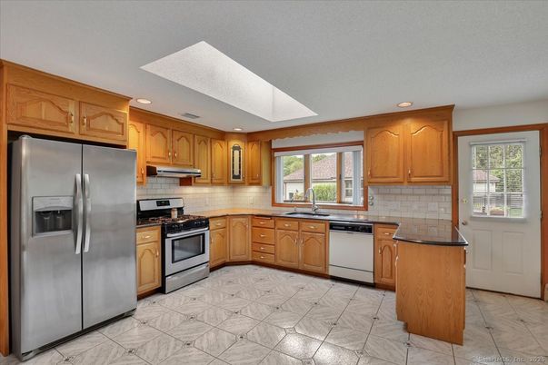 Interior, Kitchen, Marble, Recessed Lighting, Stainless Steel Appliances