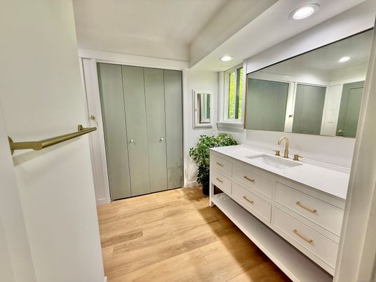 Bathroom, Dual Sink Vanities, Interior, Recessed Lighting, Wood Texture Flooring