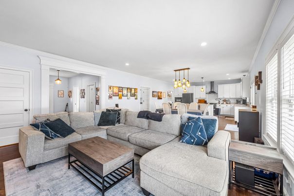 Interior, Kitchen, Living room, Pendant Lights, Recessed Lighting, Wood Texture Flooring