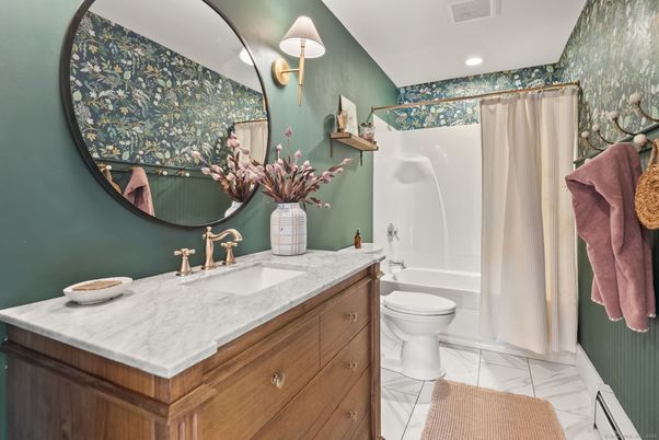 Bathroom, Interior, Marble, Recessed Lighting
