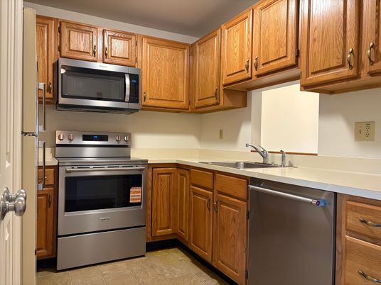 Interior, Kitchen, Stainless Steel Appliances