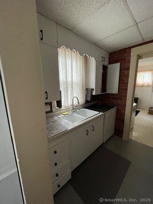 Bathroom, Interior, Stone Walls
