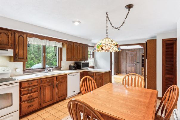 Dining room, Interior, Kitchen, Pendant Lights, Recessed Lighting
