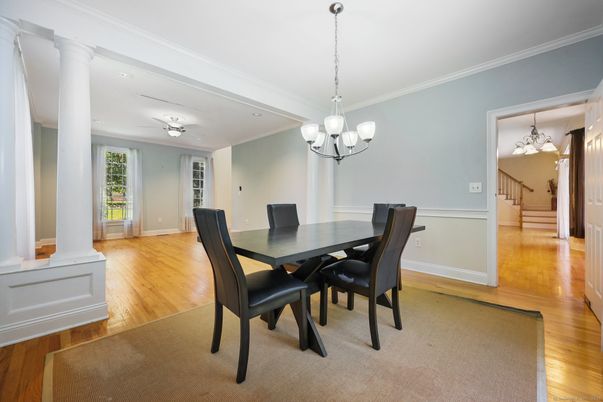 Chandelier, Dining room, Interior, Recessed Lighting, Wood Texture Flooring