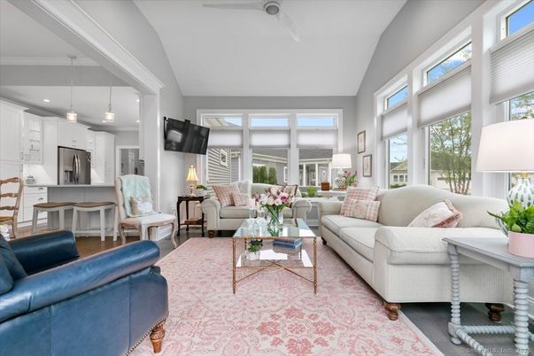 Interior, Kitchen, Living room, Pendant Lights, Recessed Lighting, Stainless Steel Appliances, Wood Texture Flooring